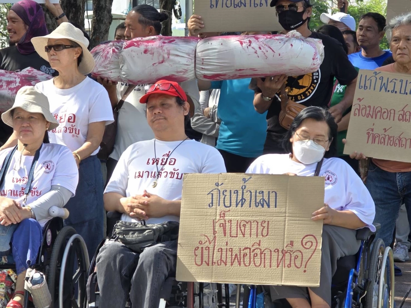 "39 องค์กร ป้องกันภัยสุรา" คัดค้าน รัฐบาลเร่งออก "กม.ขยายเวลาขาย-ดื่มสุรา" ชี้อุบัติเหตุเมาแล้วขับเพิ่มขึ้น