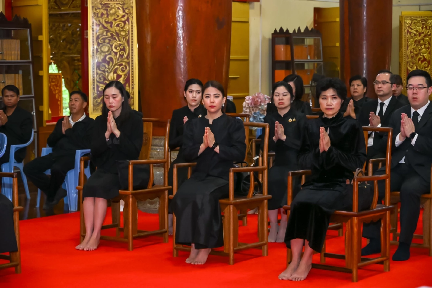 กต.เชิญผ้าพระกฐินพระราชทานทอดถวาย "วัดป่าเชต์ เขตฯสิบสองปันนา"