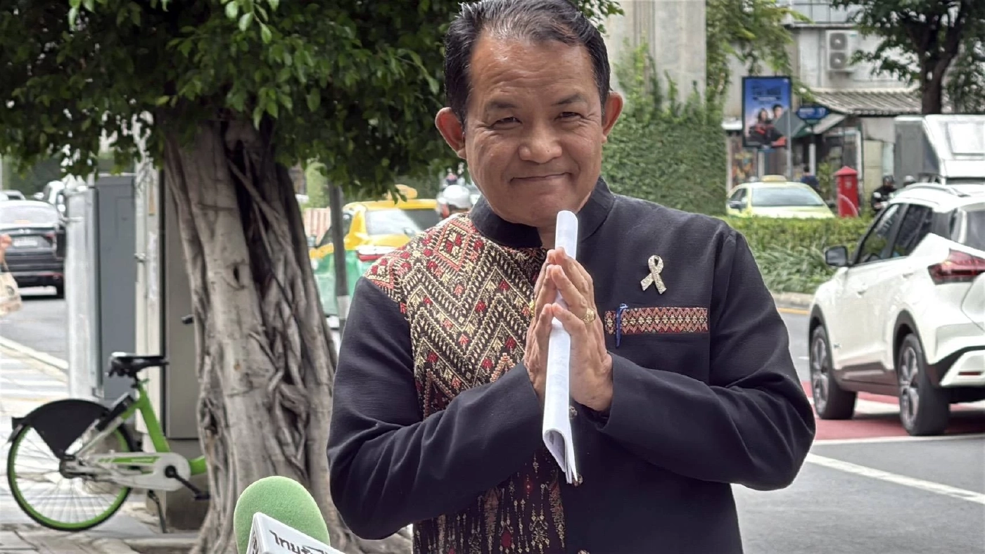 "ศรีสุวรรณ" ไม่ทน แจ้งความเอาผิดเพจปลอม โพสต์หาว่า "จ่อฟ้อง กัน จอมพลัง ไม่ใส่หมวกกันน็อค" จนโดนชาวโซเชียลจวกยับ-เกลียดชัง