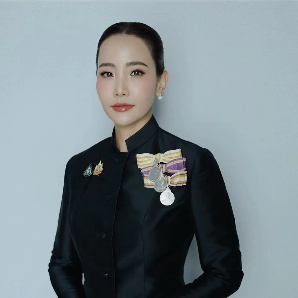 “จ๋า ธนนนท์” ภริยานายกฯ โพสต์ขอโทษ ที่พูดเล่นหยอกสื่อ น้อมรับคำวิจารณ์