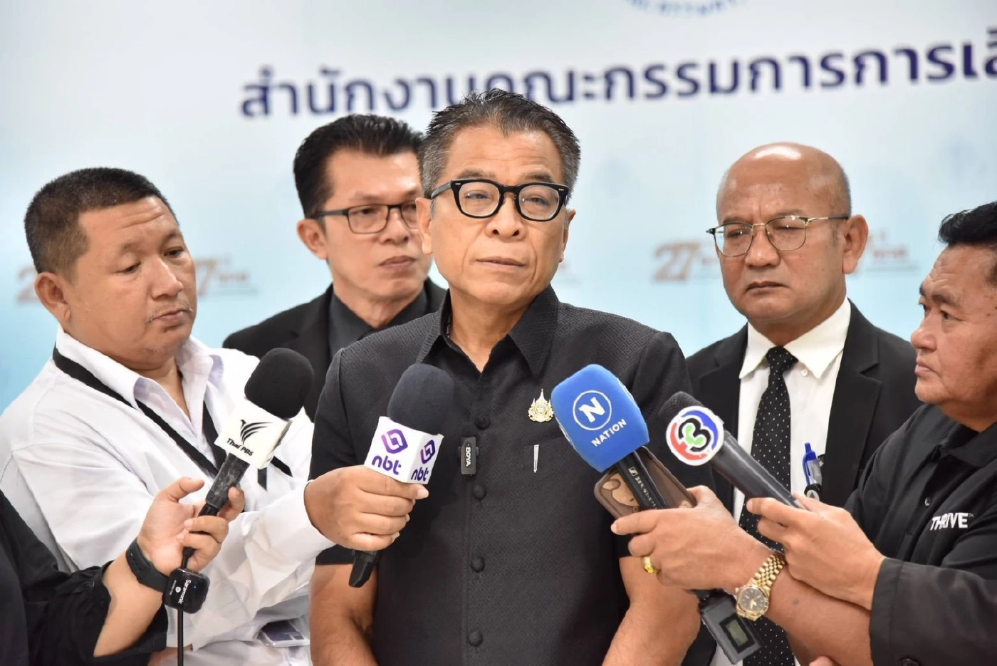 "เลขาฯ กกต." เผยต้องตีความทำ "ประชามติทางไปรษณีย์" เป็นการลงคะแนนล่วงหน้าหรือไม่ กม.ไม่ได้กำหนดให้ทำ เสี่ยงเป็นโมฆะ