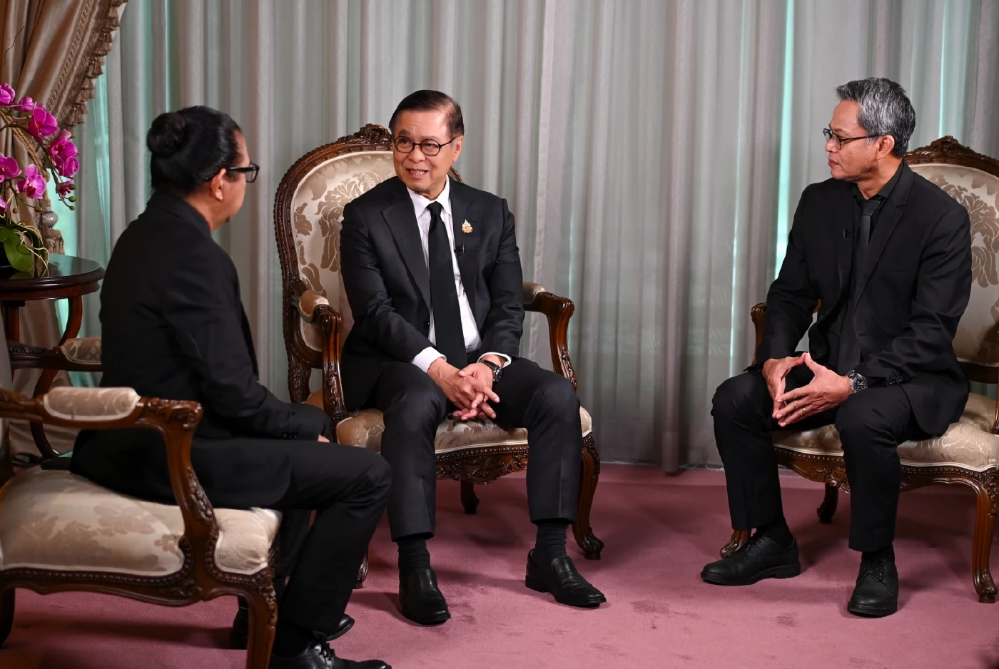 (มีคลิป) "สีหศักดิ์" เปิดใจ "NationTV" นำทูตไทยสู่สมดุล 2 มหาอำนาจ