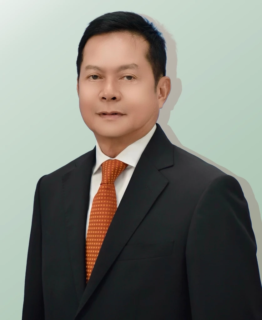 ณรงค์ กลั่นวารินทร์