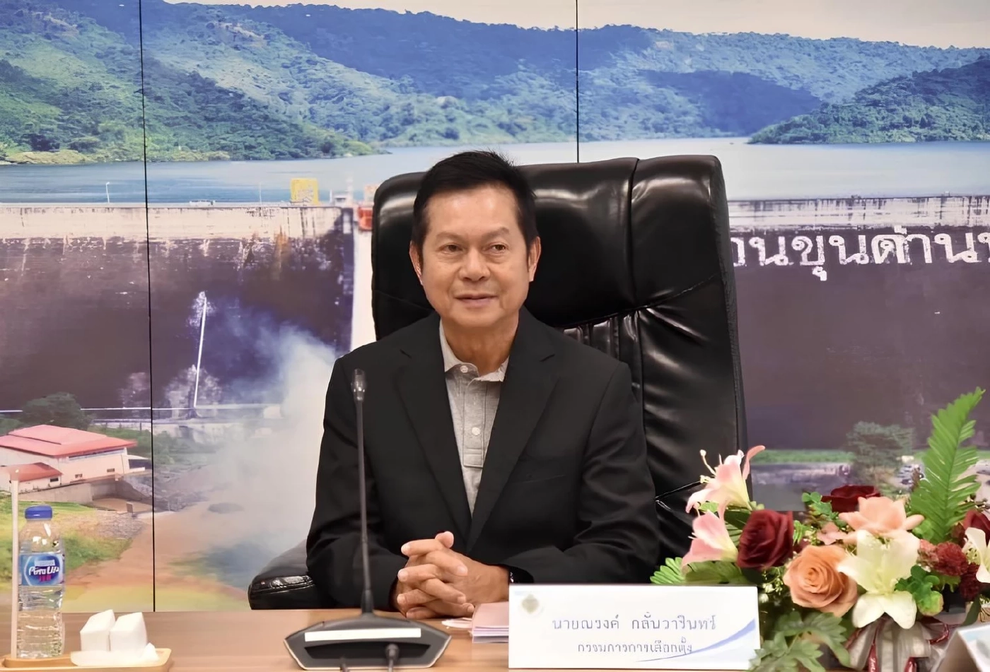 เทียบโปรไฟล์ 2 อดีตตุลาการคู่ชิง "ประธาน กกต."