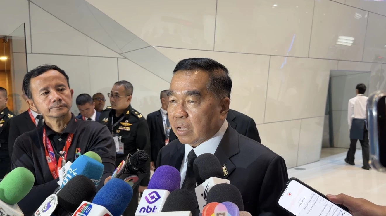 พลเอก ณัฐพล นาคพาณิชย์ รัฐมนตรีว่าการกระทรวงกลาโหม