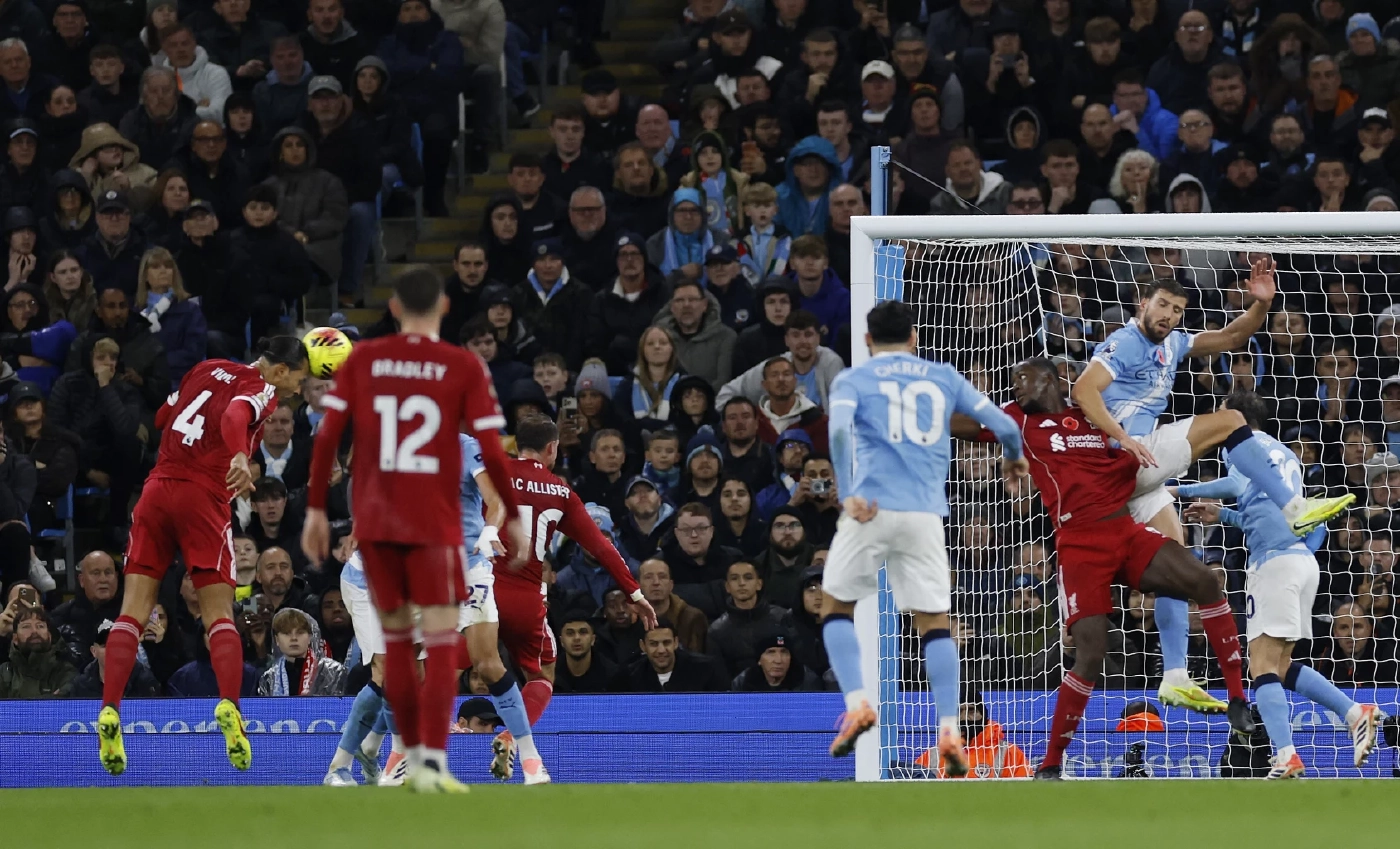 "เรือใบ" ฉายแสง-"หงส์แดง" หลงทาง : เสียงสะท้อนจากค่ำคืนที่เอติฮัด