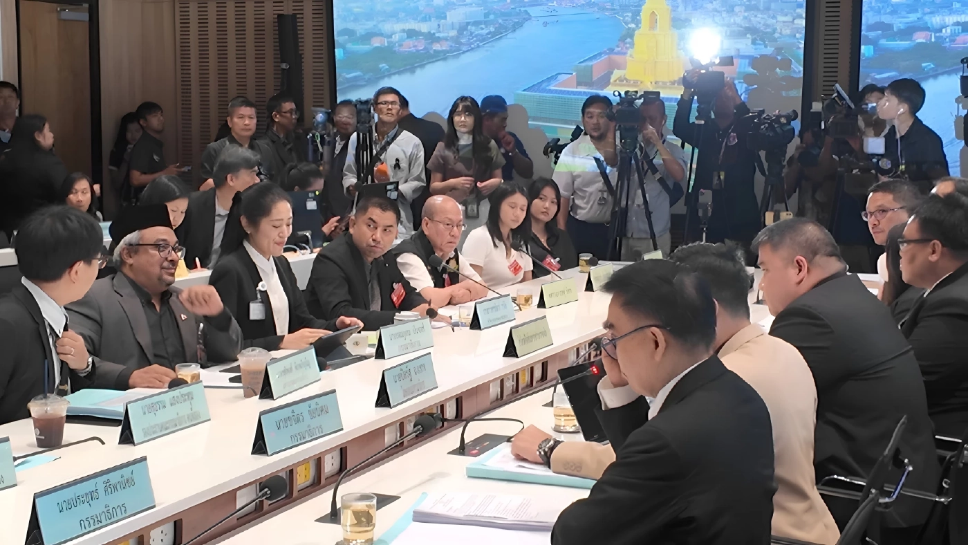 เดือดกลาง กมธ.แจงปมเว็บพนัน บิ๊กโจ๊ก-ตร.ซัดกันนัว 2 สส.สงขลา หายตัว