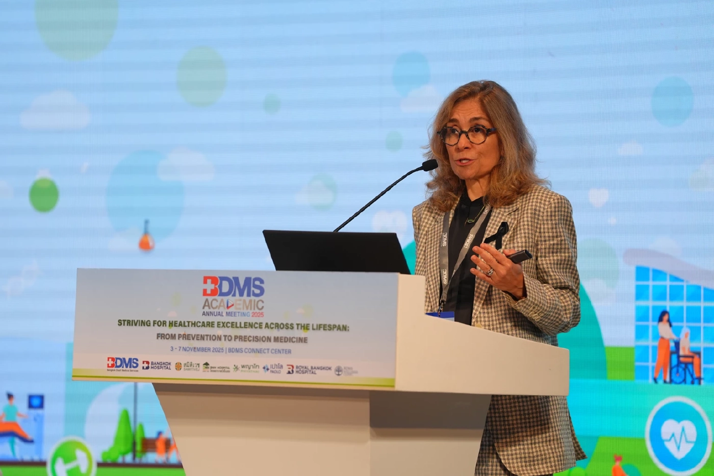 BDMS ขับเคลื่อนการแพทย์อัจฉริยะ ในเวทีประชุมวิชาการ 2568 ผสานนวัตกรรม AI มุ่งการรักษาแบบองค์รวมและแม่นยำ