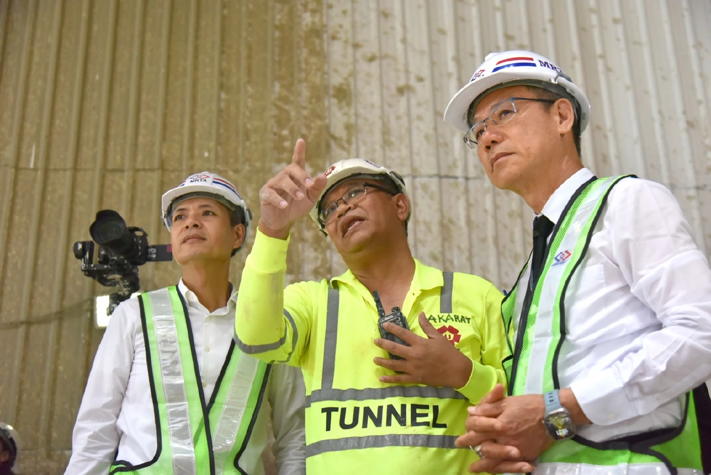 รฟม. ลงพื้นที่ก่อสร้างรถไฟฟ้า 'สายสีม่วงใต้' คืบหน้าแล้ว 65.06%