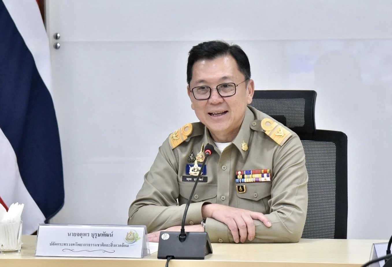 นายจตุพร บุรุษพัฒน์ อดีตปลัด ทส.