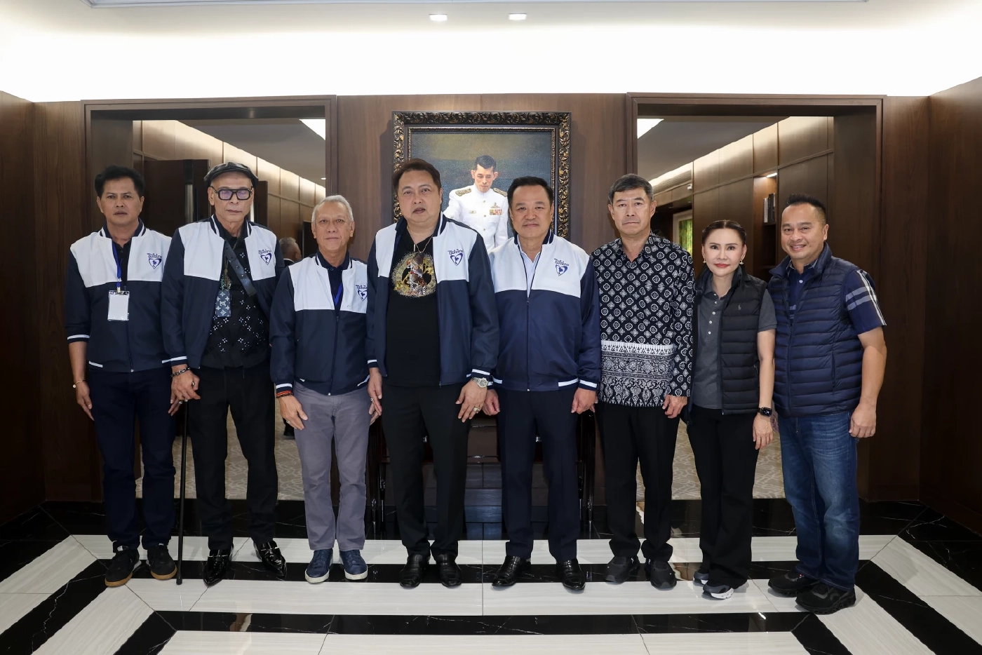 “อนุทิน”ลั่น ดัน ภท. สู่อันดับ 1 - เปิดตัวบ้านใหญ่ “อังกินันทน์”