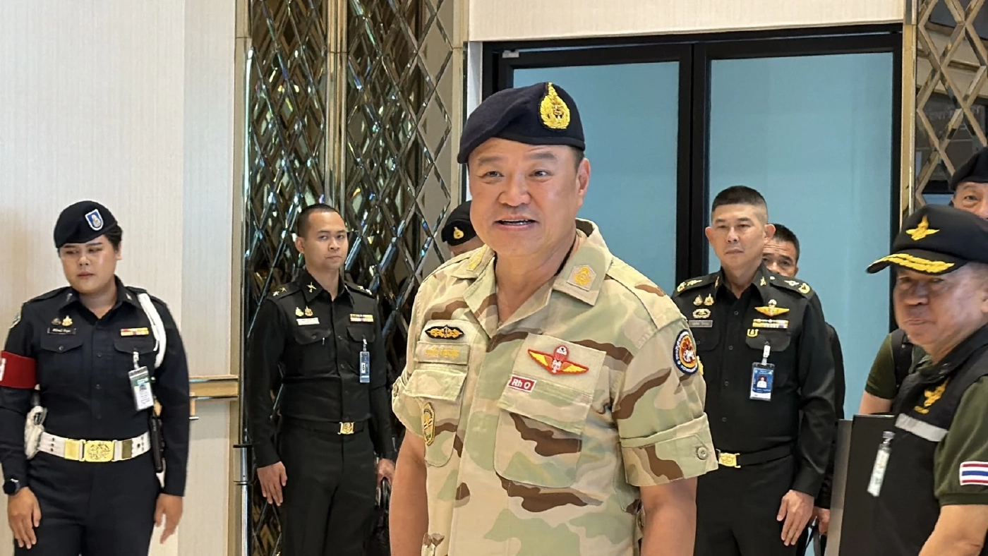 อนุทิน ชาญวีรกูล