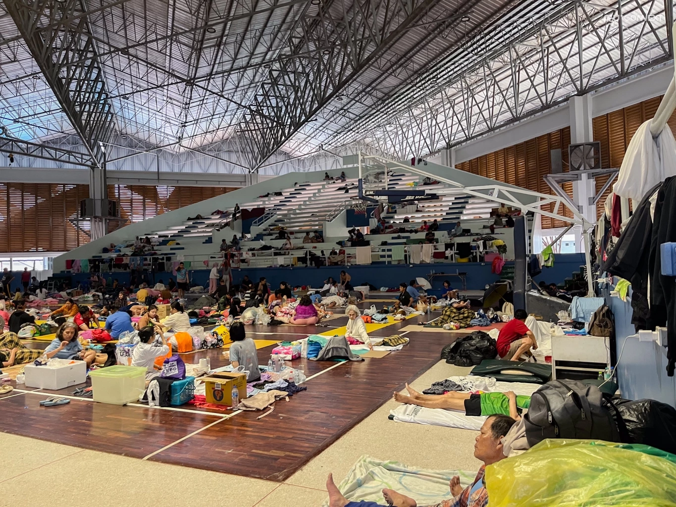 "ศูนย์อาสาสมัคร ม.อ." ขอความช่วยเหลือ "ขาดอาหาร-ของใช้จำเป็น" ช่วยผู้ประสบภัย น้ำท่วมภาคใต้