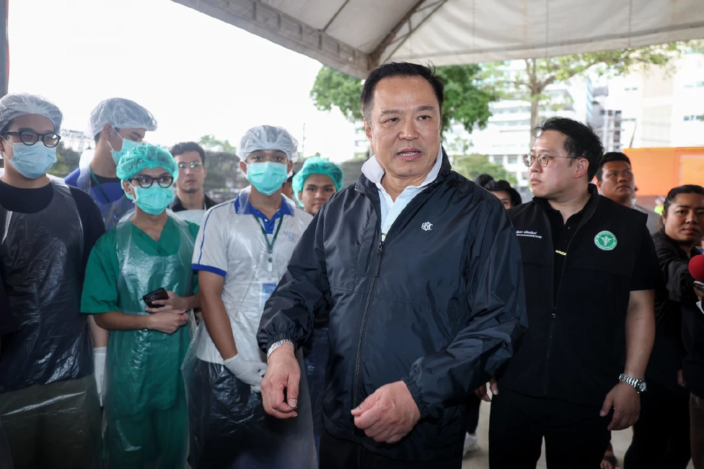 "อนุทิน" ยันใช้โมเดลโควิดฟื้นฟูหาดใหญ่ กลับ กทม.เพราะไปหาเงินมา