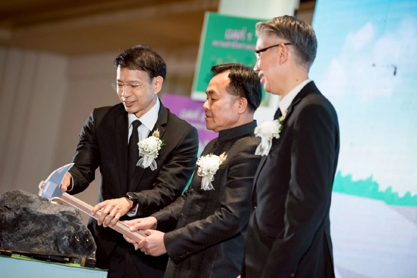 "รมช.อุตสาหกรรม" ย้ำเหมืองแร่เป็นต้นน้ำ ศก.ไทย อยู่ได้ด้วยชุมชน