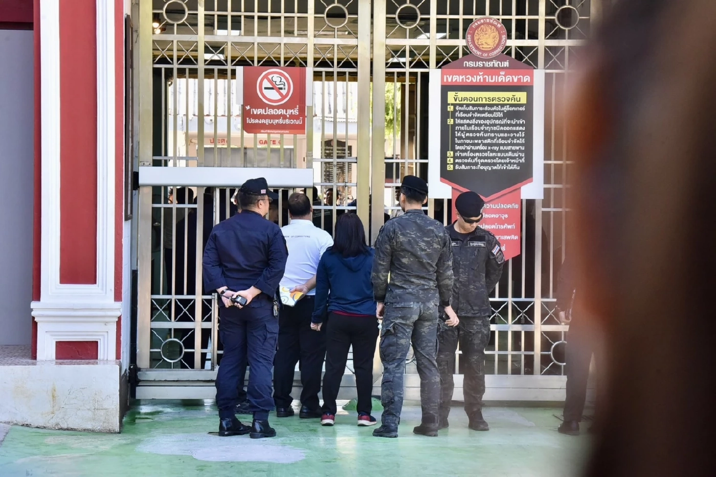 อึ้ง! พบกว่า 20 คน แก๊งเอื้อผู้ต้องขังจีนเทา พาสาวมาค้าประเวณีทุกอาทิตย์