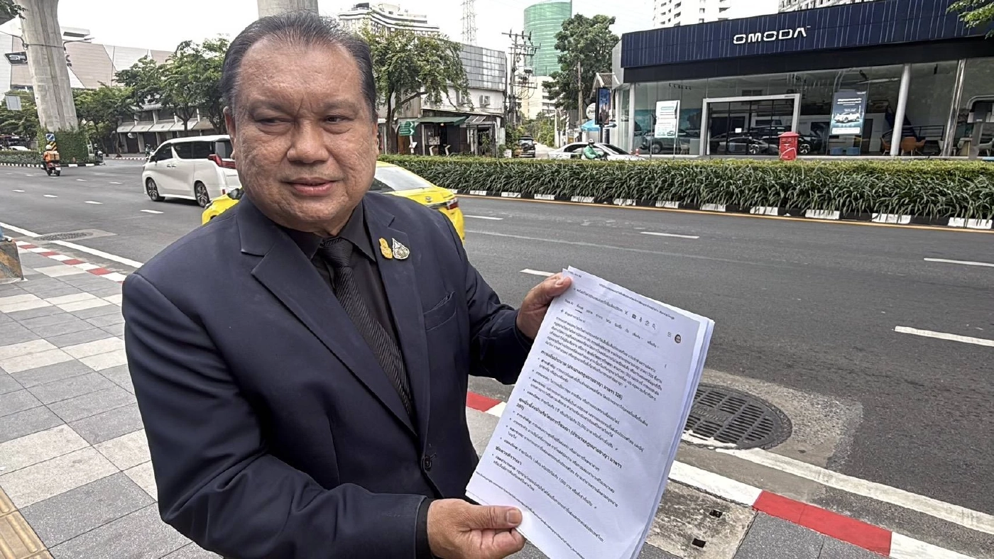 "สนธิญา" จี้ ผบช.ก. เอาผิด "แจ็กแปปโฮ" ถอดเสื้อเต้นบนหลังคารถที่ญี่ปุ่น