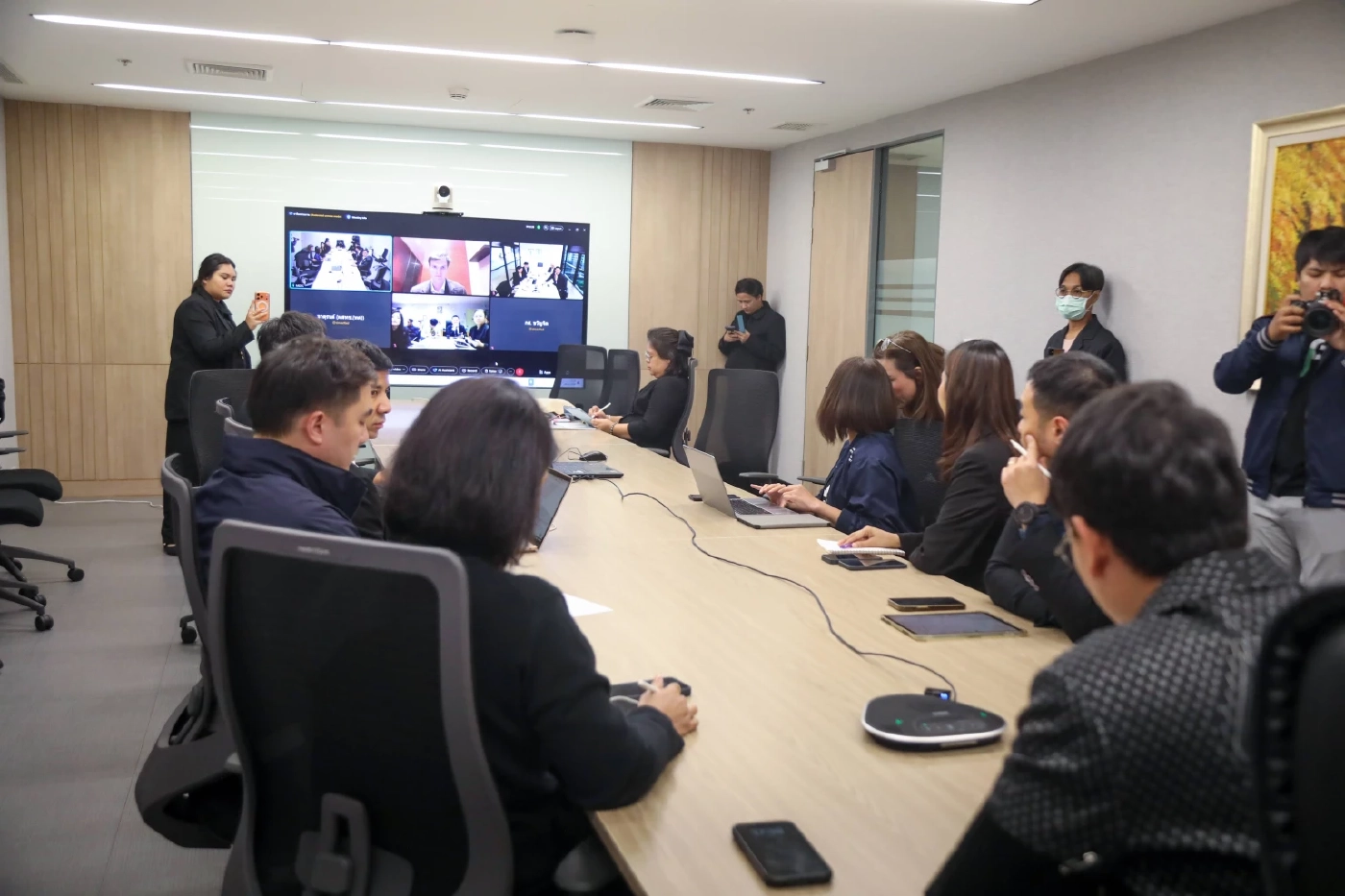 "ไชยชนก" ประสาน SpaceX  นำ Starlink แก้ปัญหาสื่อสารล่มพื้นที่น้ำท่วม "สงขลา"