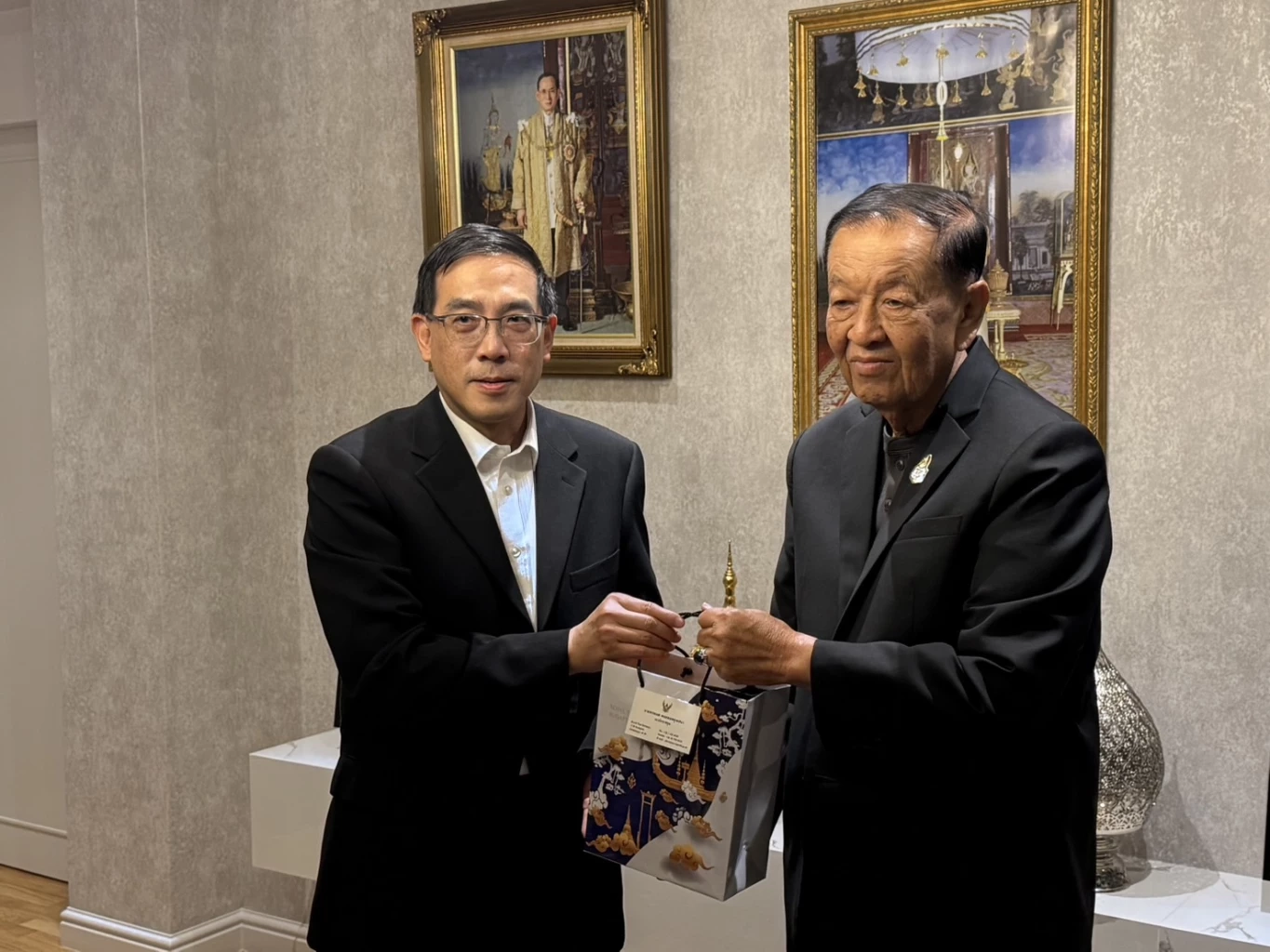 สถานทูตไทยในฮังการี ชู "พลังหญิง" ขับเคลื่อนซอฟต์พาวเวอร์ "อาหาร - มวย" (มีคลิป)