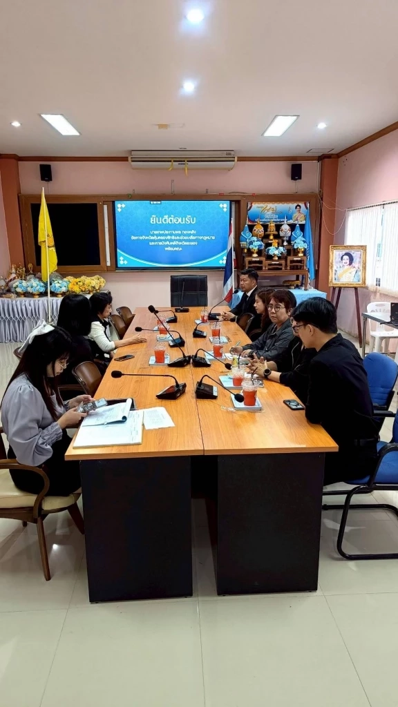 อจ.คช.ระยองลงพื้นที่ช่วย ปชช. พบปัญหาชาวบ้าน เงินกู้นอกระบบ