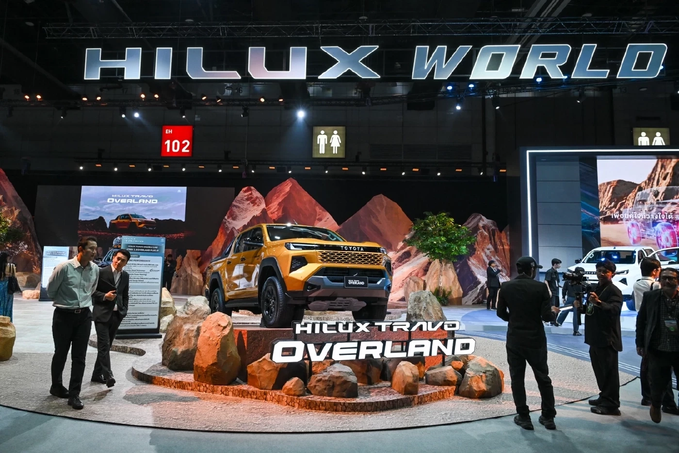 เปิดตัว TOYOTA HILUX TRAVO เจเนอเรชั่น 9 พร้อม HILUX TRAVO-e กระบะไฟฟ้า 100% รุ่นแรกของโลก