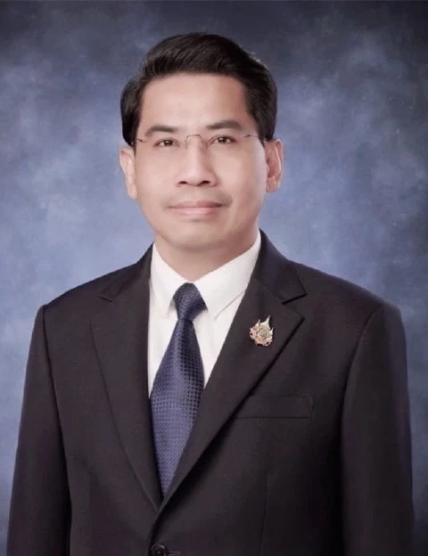 ดร.ณัฐวุฒิ  วงศ์เนียม นักกฎหมายมหาชน 