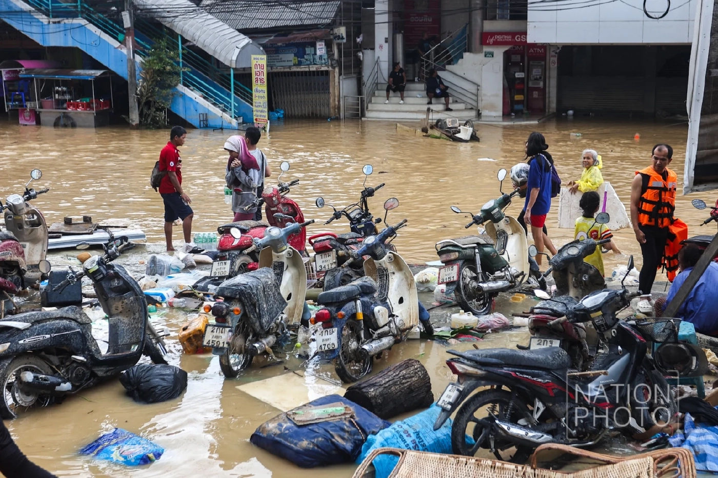 ผบ.ทสส. ตั้งเป้าแผนฟื้นฟูหาดใหญ่ 7 วันเคลียร์พื้นที่สาธารณะ
