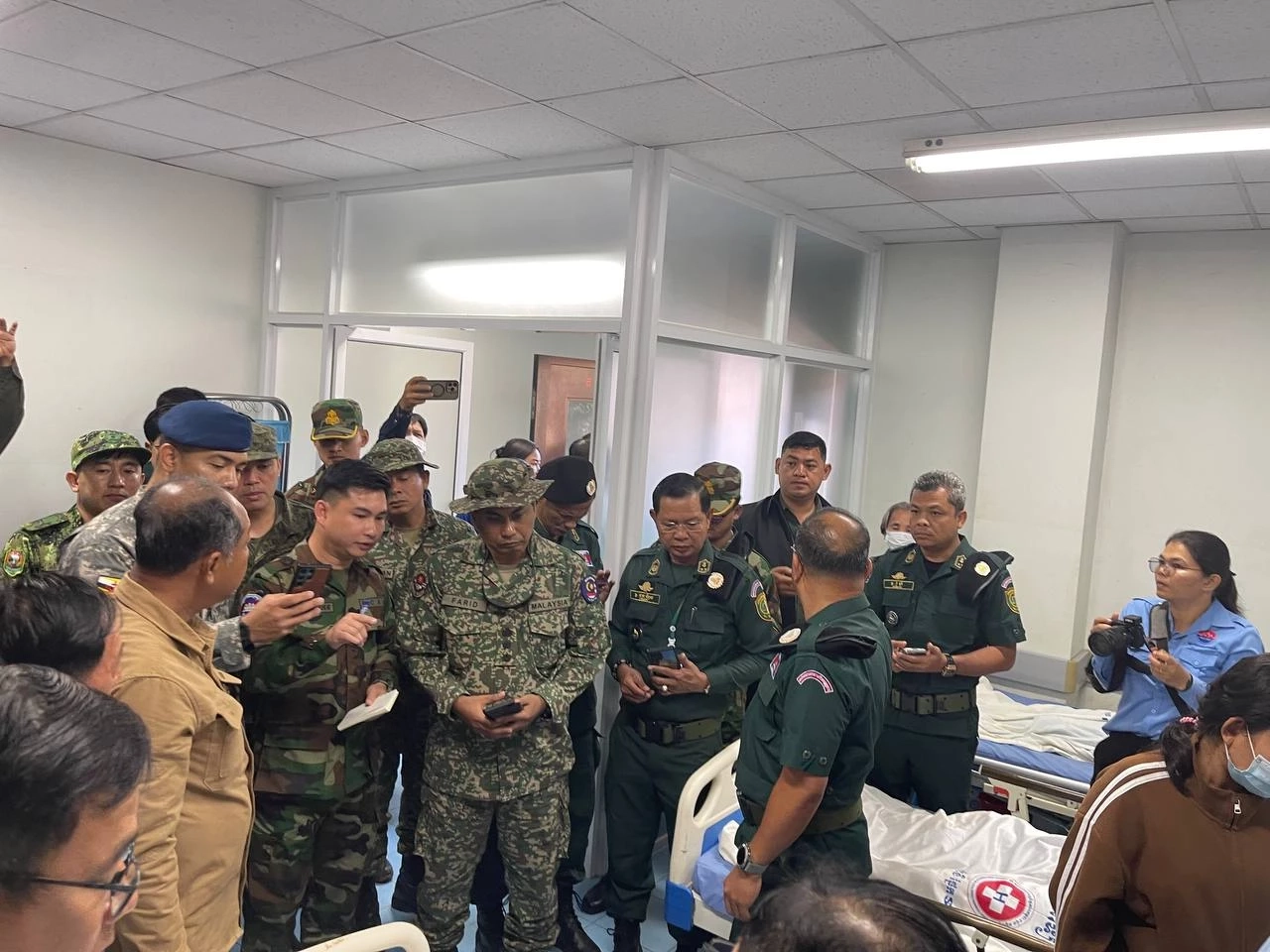 "กัมพูชา" จัดฉากดึง AOT ลงพื้นที่ สัมภาษณ์กลางห้อง ICU