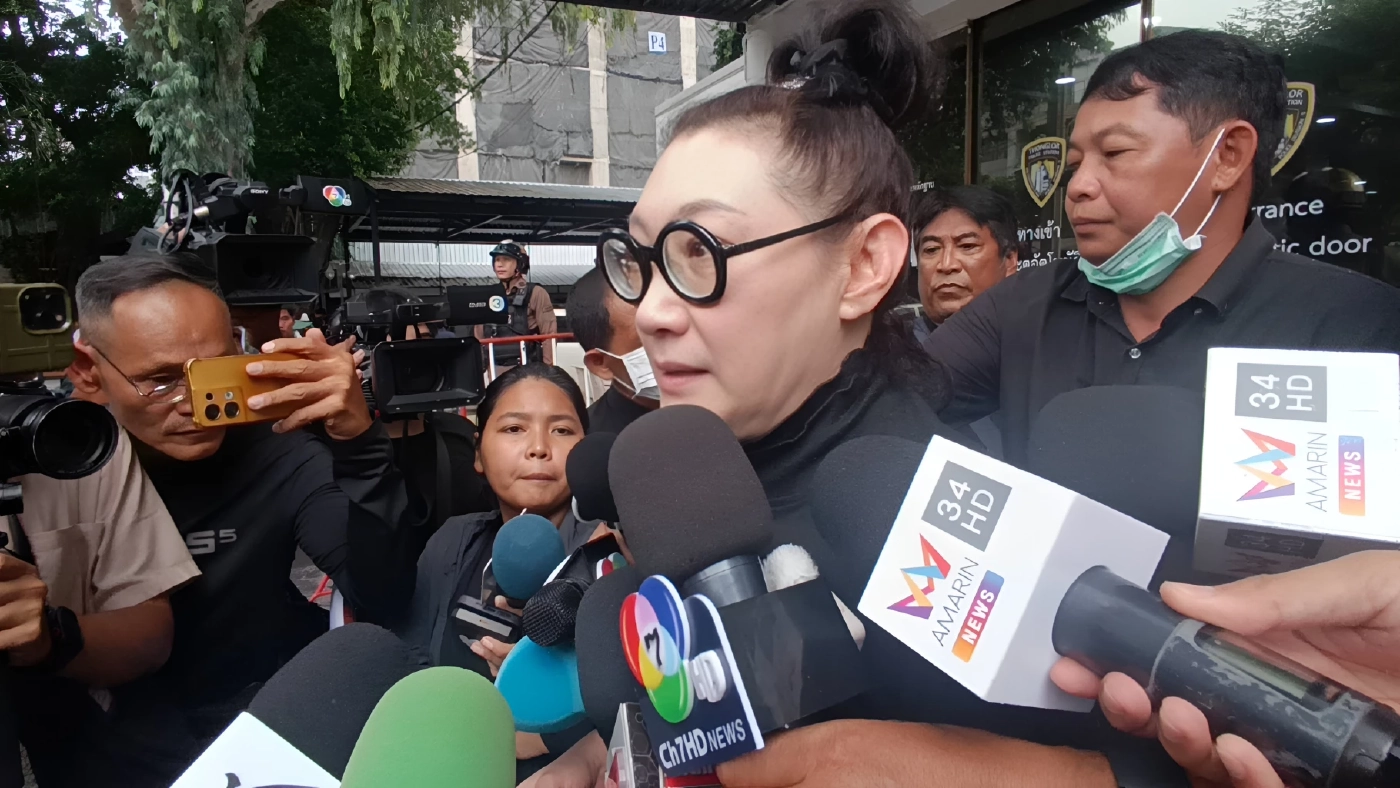 "บังมัด" ฝากเพื่อนเอา "กะเพราหมูสับ ไข่ดาว 2 กล่อง" มาให้ "สันธนะ" บอก "กลัวไม่มีข้าวกิน" (มีคลิป)