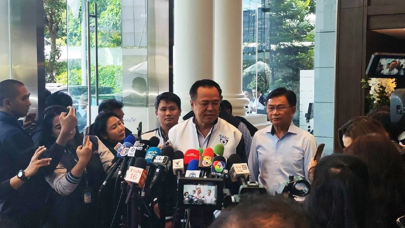 บ่ายนี้  "นายกฯ" ลงพื้นที่หาดใหญ่ ติดตามน้ำท่วมอีกรอบ บอกต้องเห็นกับตาจะสั่งการได้ถูก