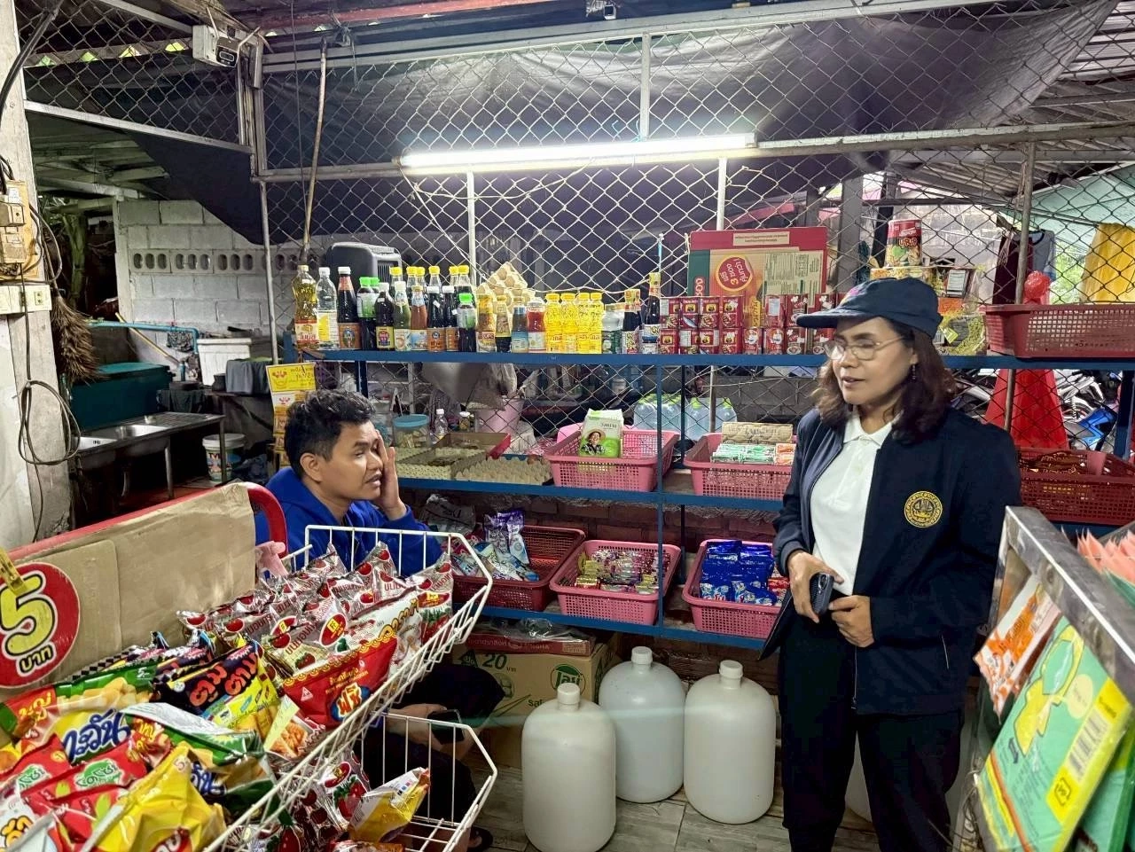 ศุภจี สั่งตั้ง War room เกาะติดน้ำท่วมใต้ ดูแลสินค้าอุปโภคบริโภค