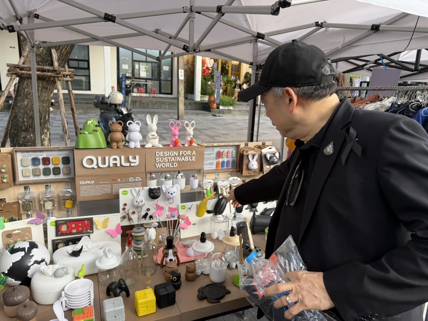 SPRiNG ผนึกกำลังพันธมิตร จัดงาน GREEN HUG ตลาดนัดรักษ์โลกกลางเมือง  ชวนคนรุ่นใหม่ร่วมช้อป–ชิม–เวิร์กชอป พร้อมเสวนาไอเดียรักษ์โลก