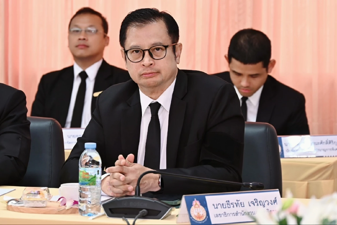 ปธ.ศาลฎีกาตรวจเยี่ยมศาลกันทรลักษ์อนุมัติ สร้างบังเกอร์ศาลเเรก