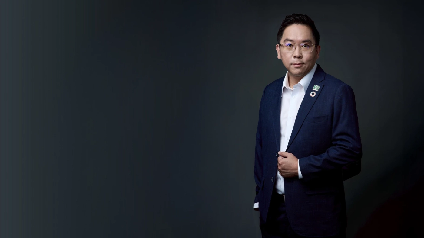 คุณวสุ กลมเกลี้ยง, ประธานเจ้าหน้าที่บริหารการเงิน EA