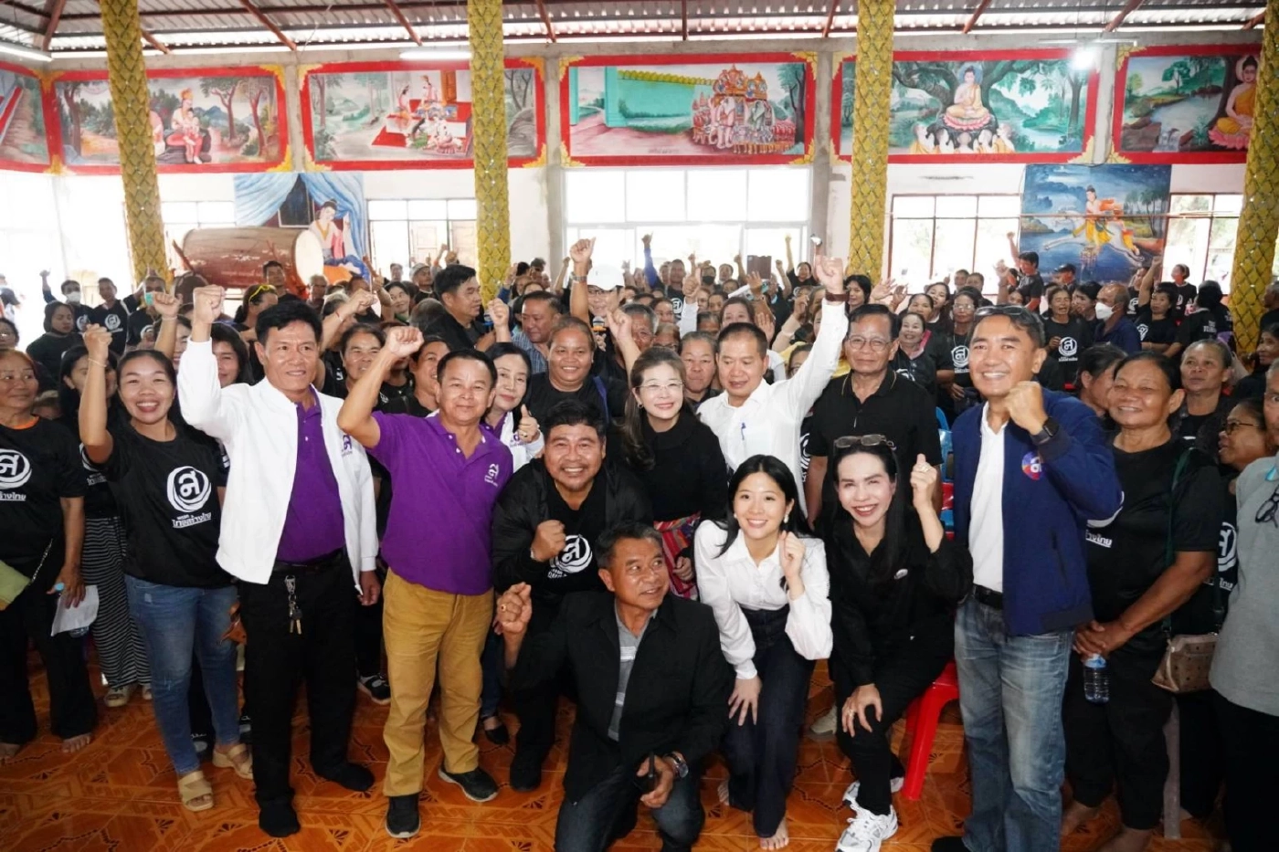 "สุดารัตน์” ควง “จินนี่”ลุยเปิดตัวผู้สมัครภาคอีสาน เตรียมพร้อมสู่สนามเลือกตั้ง