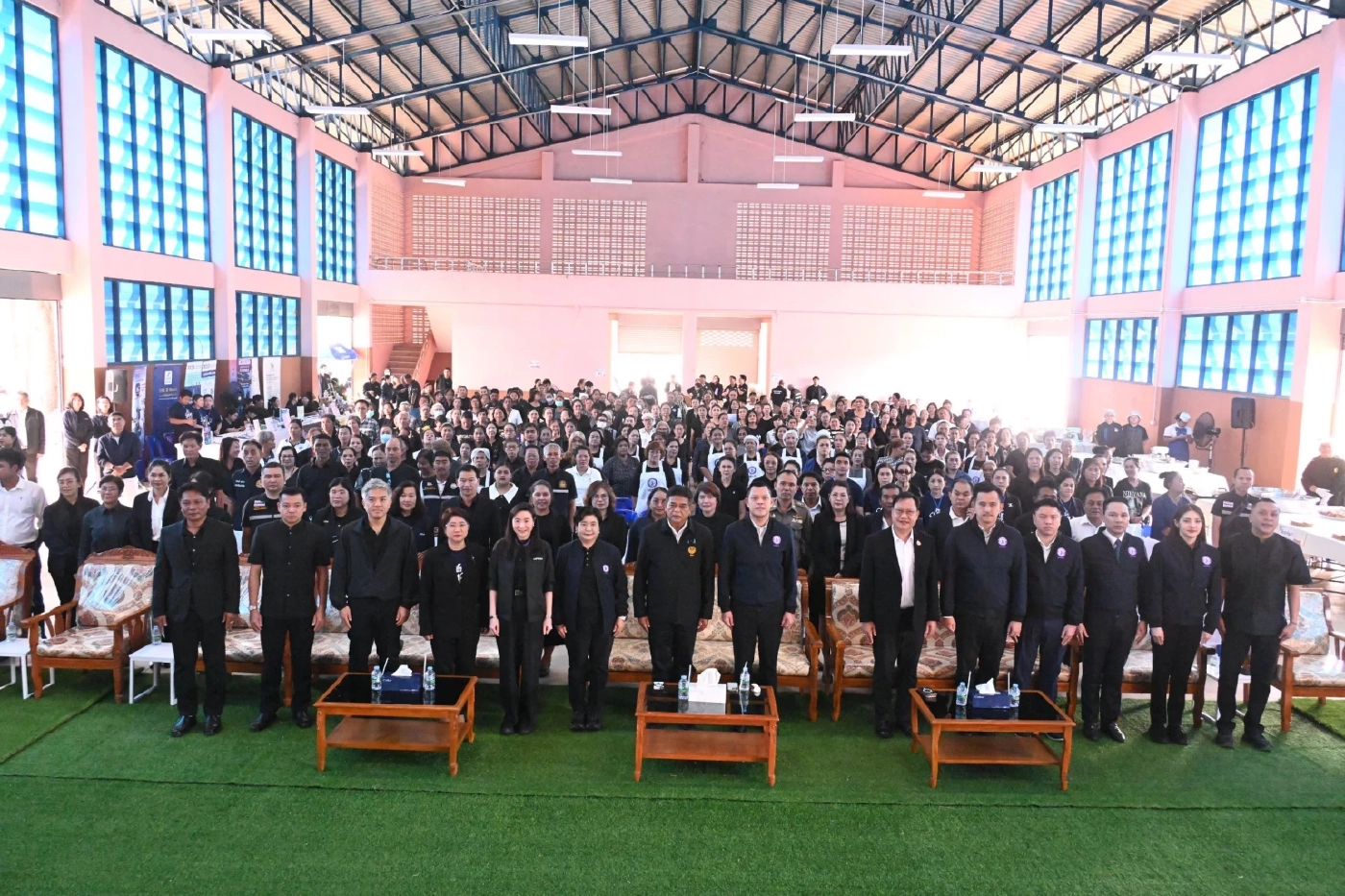 "ธนกร" ลุยสุราษฎร์ธานี เปิดคอร์สสร้างอาชีพให้ชาวดอนสัก