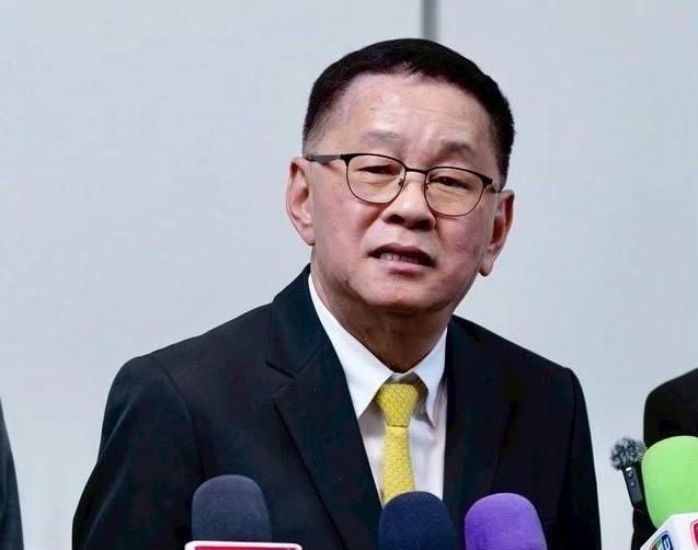 ระวังโดน "ล่อซื้อ" เตือน "บางพรรคการเมือง" หยุดซุ่มดูด "สส.เพื่อไทย" แลกผลประโยชน์หลายกิโล