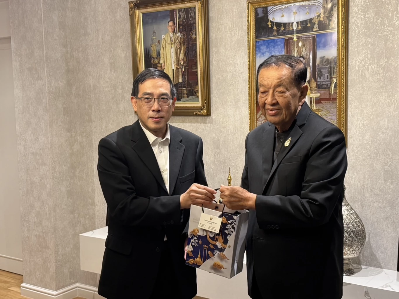 สถานทูตไทยในฮังการี ชู "พลังหญิง" ขับเคลื่อนซอฟต์พาวเวอร์ "อาหาร - มวย" (มีคลิป)