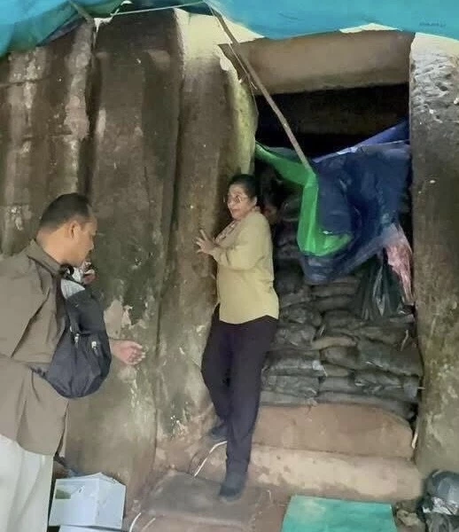 ภาพปริศนา ฮุน ซีนาท เข้าไปประกอบพิธีกรรมในปราสาทตาควาย