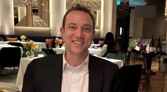 "เบน สมิธ" ตัวเชื่อม "อีลิทไทย-กัมพูชา" ปัดโยง "ทุนเทา-แก๊งสแกมเมอร์"