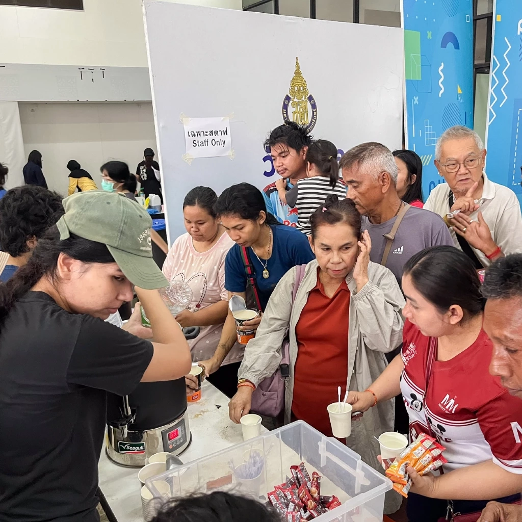 "ศูนย์อาสาสมัคร ม.อ." ขอความช่วยเหลือ "ขาดอาหาร-ของใช้จำเป็น" ช่วยผู้ประสบภัย น้ำท่วมภาคใต้