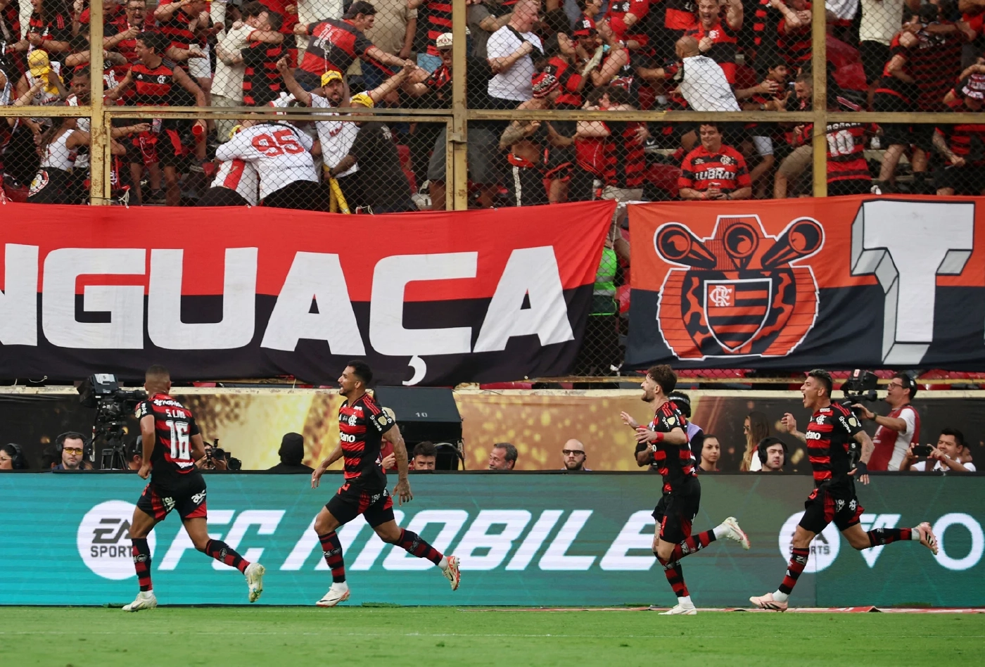 ดานิโล่ โหม่งประตูชัย! ฟลาเมงโก คว้าแชมป์ โกปา ลิเบร์ตาโดเรส สมัยที่ 4