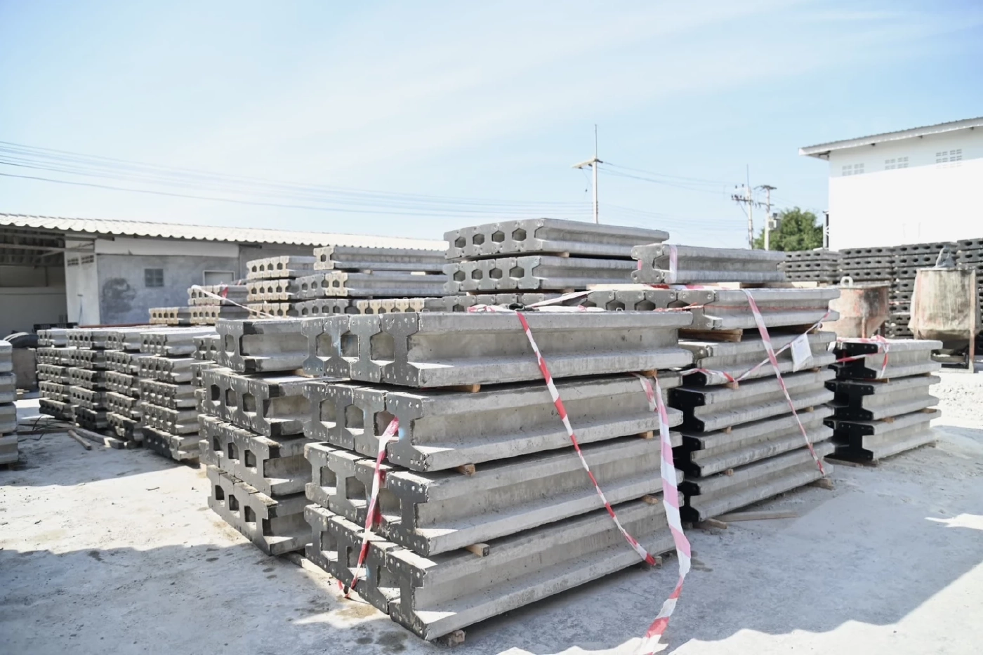 "ธนกร" ฟันโรงงานเสาเข็มคอนกรีต ปลอม มอก. กว่า 2,400 ท่อน