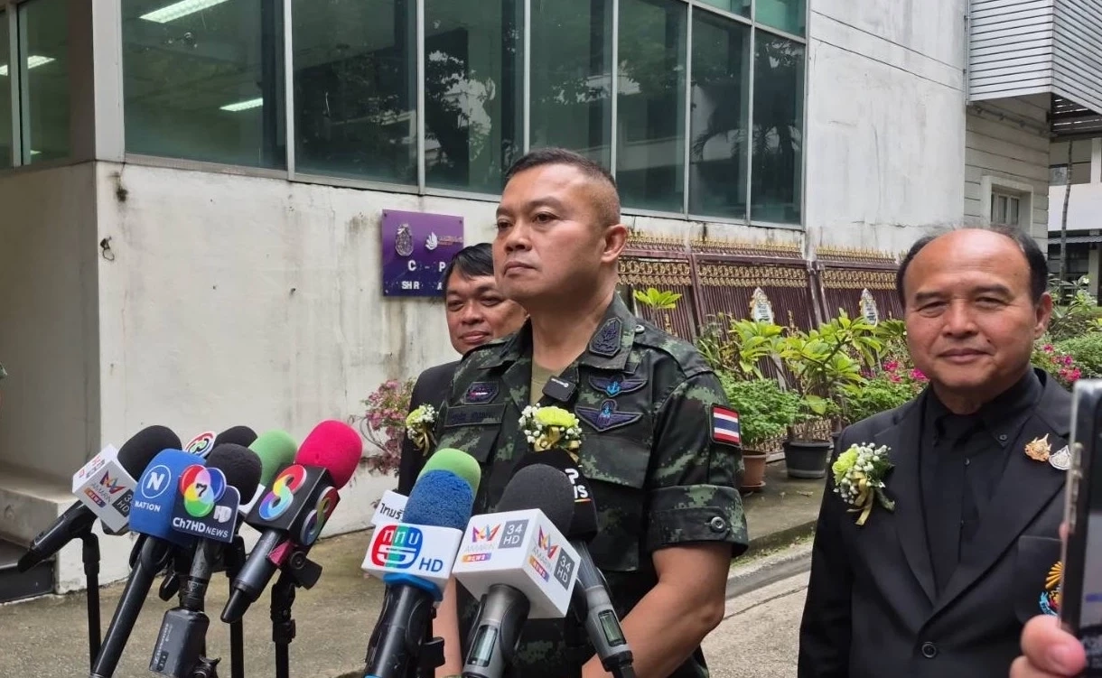 พลโท บุญสิน พาดกลาง ที่ปรึกษา ผบ.ทบ. และอดีตแม่ทัพภาคที่ 2 