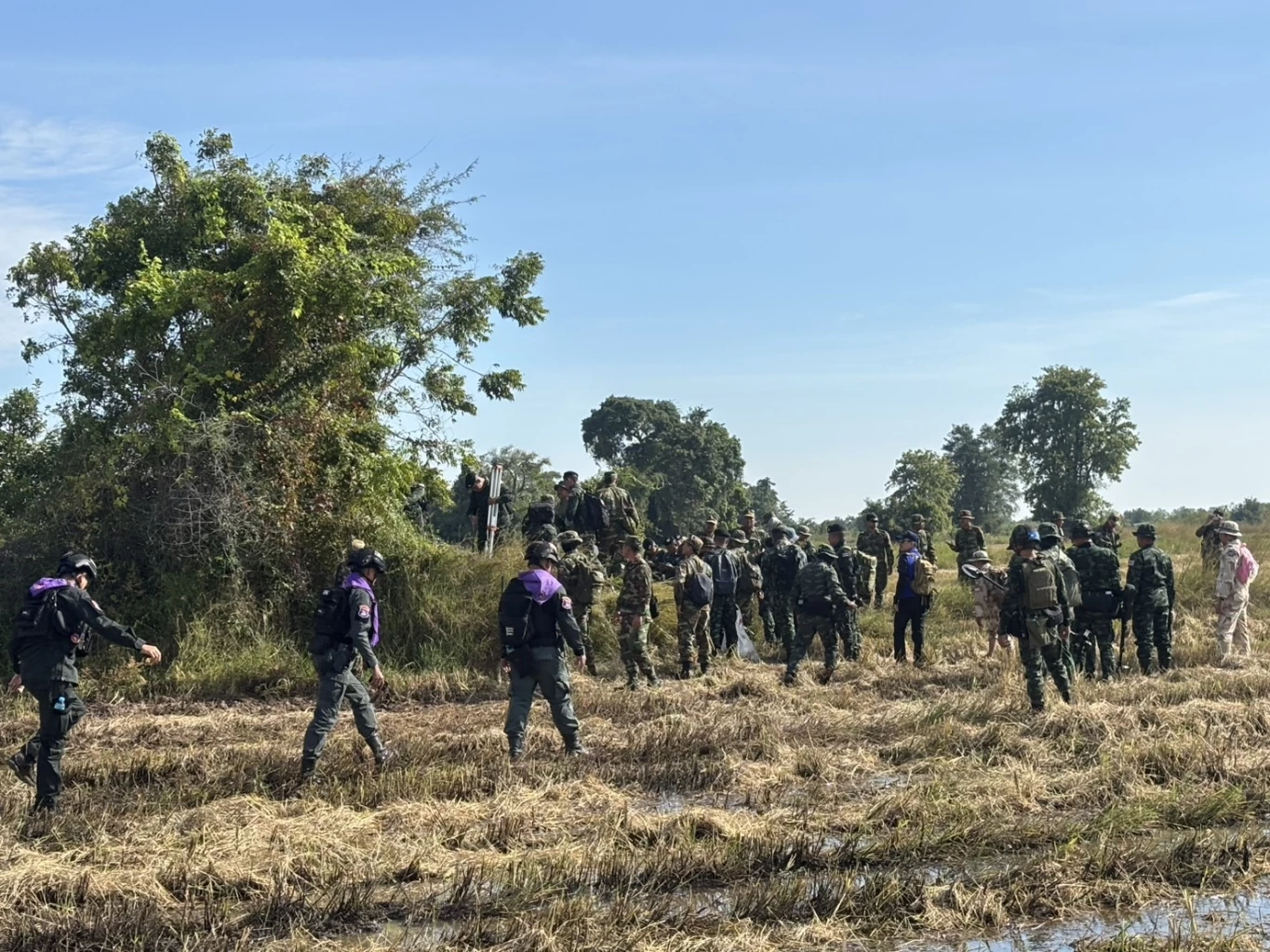 เปิดคลิป! "ปักหมุดชั่วคราว" หนองหญ้าแก้ว ชาวบ้าน "ยุคเขมรแดง" เชื่อ กัมพูชาไม่อพยพออก