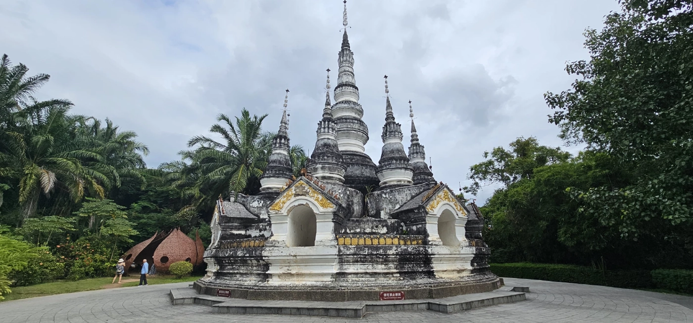 กต.เชิญผ้าพระกฐินพระราชทานทอดถวาย "วัดป่าเชต์ เขตฯสิบสองปันนา"