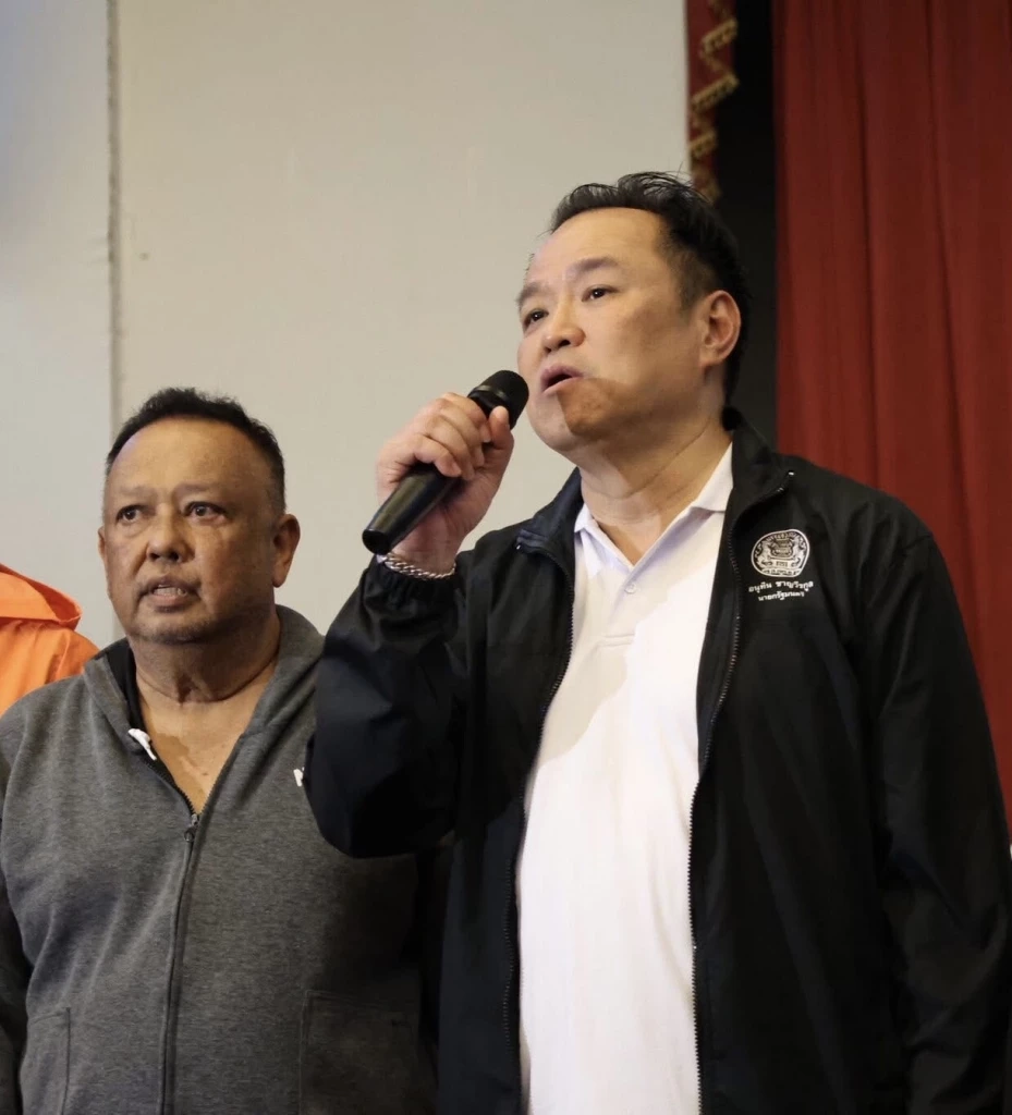 นายกฯอนุทิน ลงหาดใหญ่รอบแรก มีดราม่าพอควร