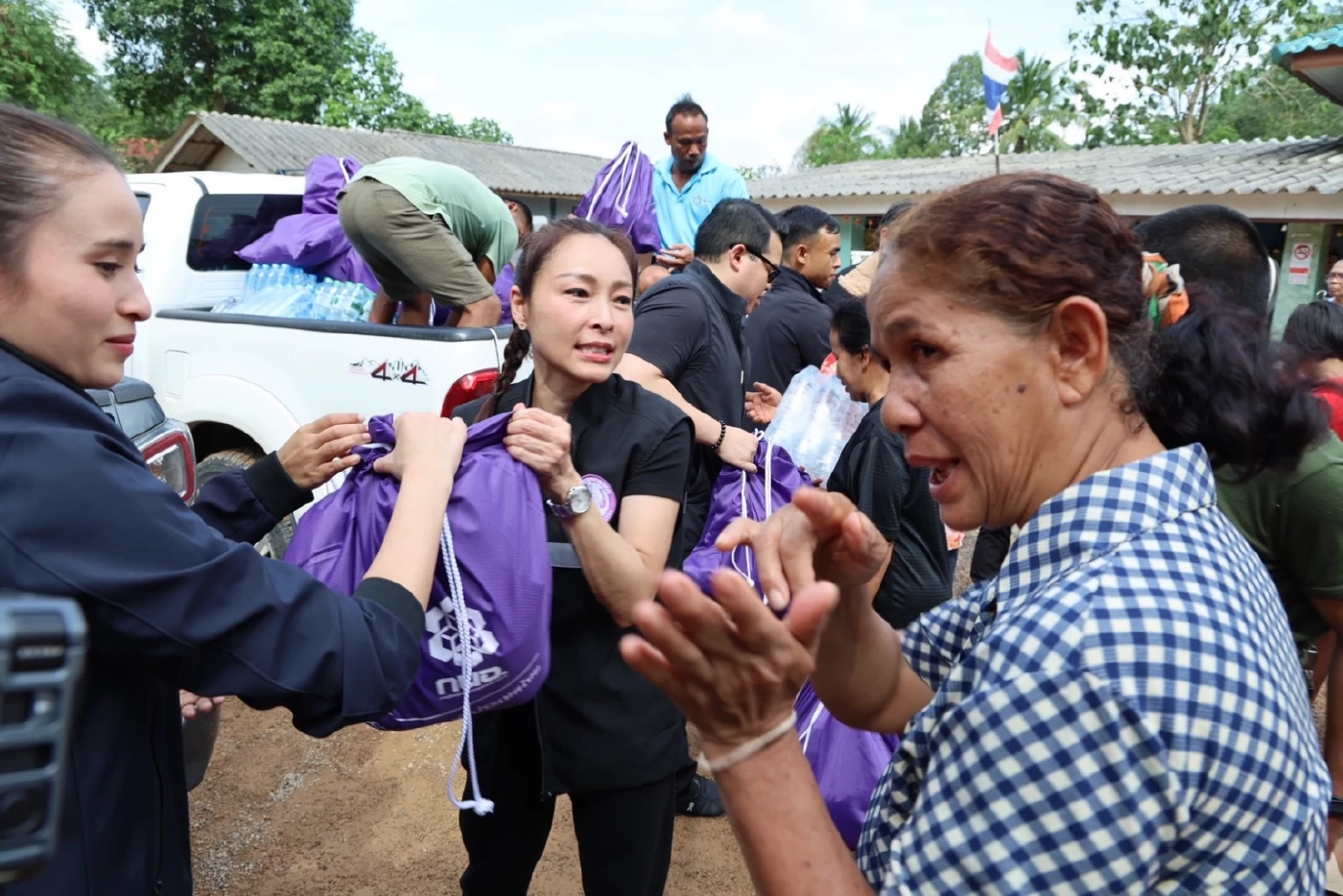 รมช.อุตฯ ขนวิศวกรลงหาดใหญ่ฟื้นประปา-ไฟฟ้า คืนความปกติ ปชช.