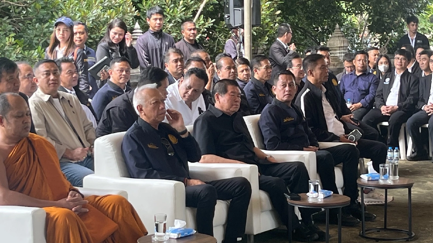 “พิพัฒน์” ลุยสงขลา! ลั่นวาจา ‘วิดน้ำเข้าเรือนตัวเอง’ ใช้เก้าอี้ รมว.คมนาคม เร่งอัดฉีดงบพัฒนาใต้