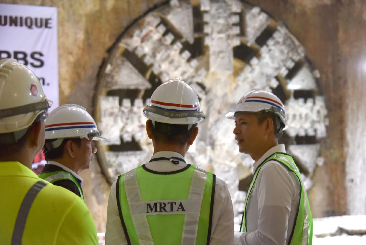 รฟม. ลงพื้นที่ก่อสร้างรถไฟฟ้า 'สายสีม่วงใต้' คืบหน้าแล้ว 65.06%